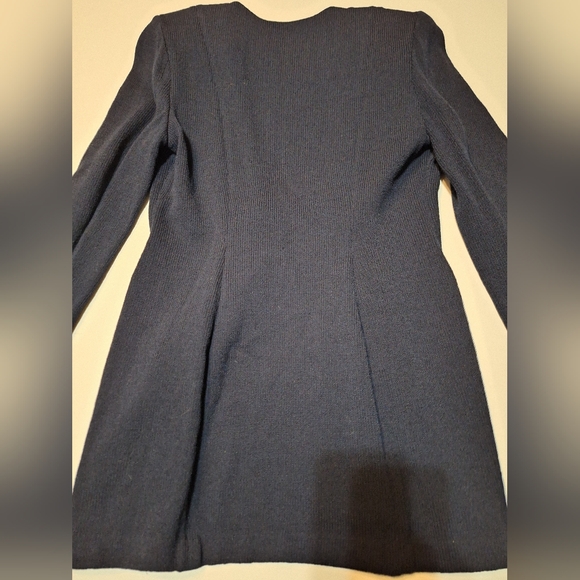 St. John Collection Santana Knit Longline Jacket Blazer Navy Gold Buttons Size 4 - Picture 11 of 16